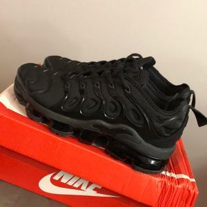Women’s Air Vapor Max Plus